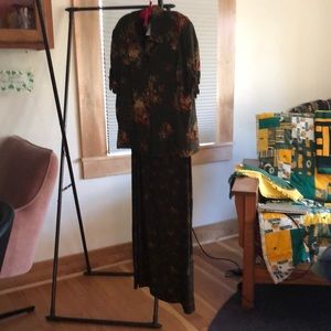 Ladies sleeveless maxi dress with jacket in olive green with  floral pattern